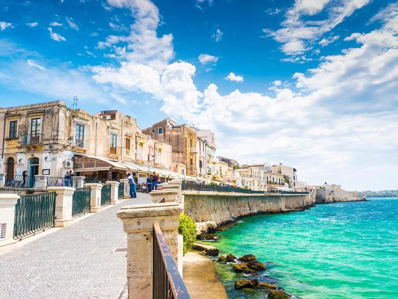 Al Blu Ortigia Apartments Сиракуза Екстериор снимка